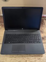HP NOTEBOOK 250 G7 I5 10°Gen i5-1035G1, 8GB, 240 SSD M.2, SCHERMO 15.6 FULLHD - Win11 PRO  Rif.798 - immagine 2