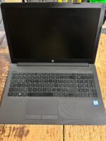 HP NOTEBOOK 250 G7 6BP86EA i5-8265U, 8GB, 240 SSD M.2, SCHERMO 15.6 - Win11 PRO  rif 808