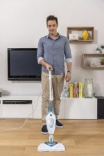 BLACK+DECKER FSM1616-QS Scopa a Vapore Lavapavimenti Steam Mop, Testa Pivotante per Tutte le Superfici, Autoselect per la regolazione del vapore, 1600 W, Serbatoio Estraibile da 1050 ml, Bianco Blu - immagine 4