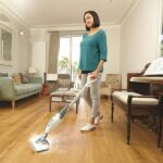 BLACK+DECKER FSM1616-QS Scopa a Vapore Lavapavimenti Steam Mop, Testa Pivotante per Tutte le Superfici, Autoselect per la regolazione del vapore, 1600 W, Serbatoio Estraibile da 1050 ml, Bianco Blu - immagine 5