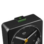 Braun Orologio Sveglia Analogico Classico Funzione Snooze e Luce, Movimento Continuo Silenzioso, Suono Sveglia Beep con crescendo, colore nero, modello BC03B. - immagine 6