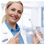Oral-B Clean&Care Sensitive Clean Testine Spazzolino Elettrico, Setole Normali e Sottile, Rimozione Placca, Delicato sulle Gengive, Confezione da 5 Pezzi - immagine 7