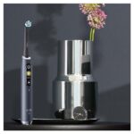 Oral-B iO 9 - Spazzolino elettrico con tecnologia magnetica, microvibrazioni, 7 programmi di pulizia e display a colori, custodia da viaggio, nero onice - immagine 5