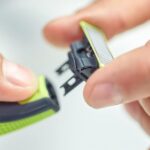 Philips OneBlade 1 Lame di Ricambio in Acciaio Inossidabile per Rifinire, Tagliare e Radere, Compatibili con Tutti i Manici OneBlade (modello QP210/50) - immagine 6