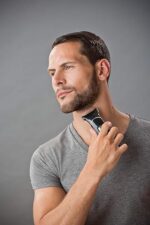 Remington Regolabarba in Titanio, 2 Testine, Ricarica USB, MB4110 - immagine 8