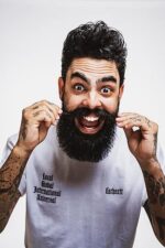 Reuzel Beard Foam - Scented Cream That Reduces Beardruff And Itchy Skin - Men's Grooming Conditioner That Quickly Absorbs Into Skin - A Vegan Moisturizer For Him With An Everyman Fragrance - 2.36 Oz - immagine 6